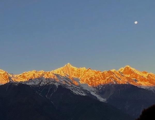 New Year Pilgrimage: Yubeng Mountain Circuit